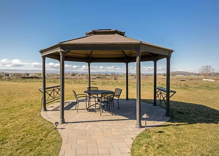 Best Western Plus Grapevine Inn